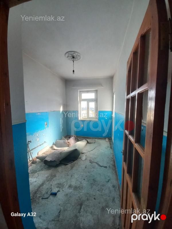 Satılır 3 otaqlı Bina evi menzil (Köhnə tikili), 72 m², 12-ci mikrorayon — Mənzil, Sumqayıt (12)