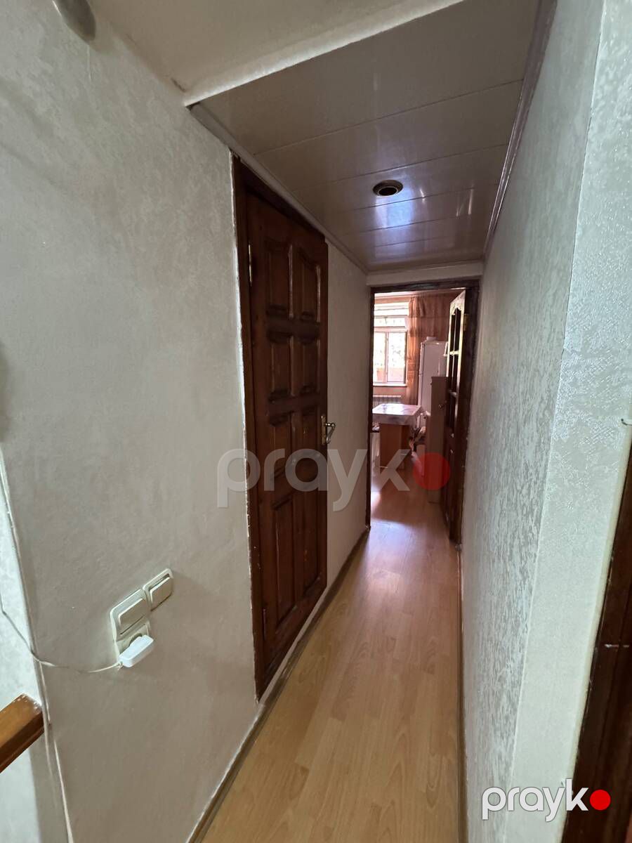 Satılır 4 otaqlı köhnə tikili 65 m² — Mənzil, Bakı (9)