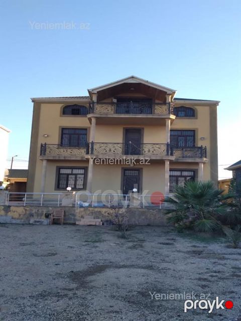 Satılır 7 otaqlı Həyət evi / Villa, 330 m², Xəzər rayonu — Bakı