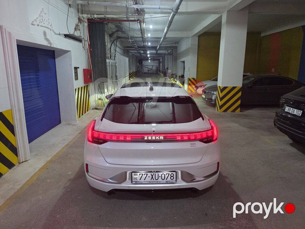 Zeekr 001, 100 kWh, 2023 il, 11 000 km — Avtomobillər, Bakı (6)