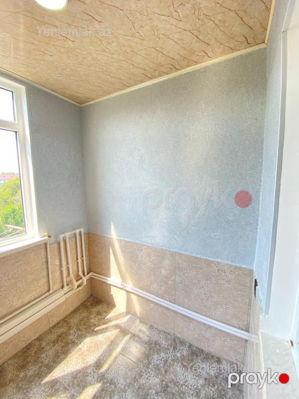 Satılır 2 otaqlı Bina evi menzil (Köhnə tikili), 50 m², 4-cü mikrorayon — Mənzil, Sumqayıt (11)