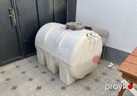 Bak, Plastik, 1000 l l, İşlənmiş, Ünvandan götürmə