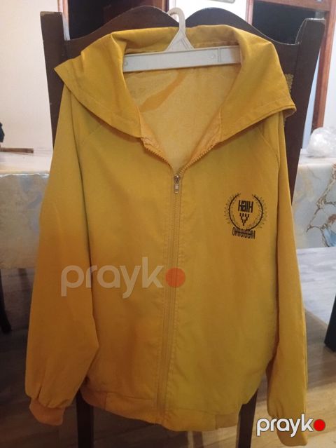 Sarı rəngli kapüşonlu zipli sweatshirt/jaket - Rəng: parlaq sarı — Digah