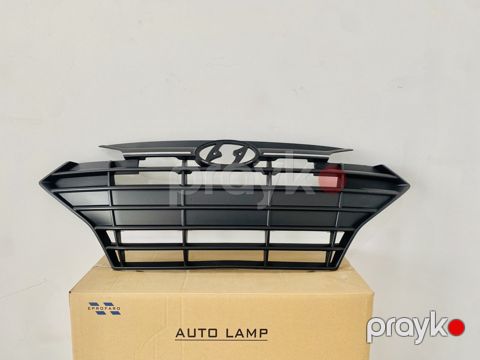 "Hyundai Elantra 2019" radiator barmaqlığı — Bakı