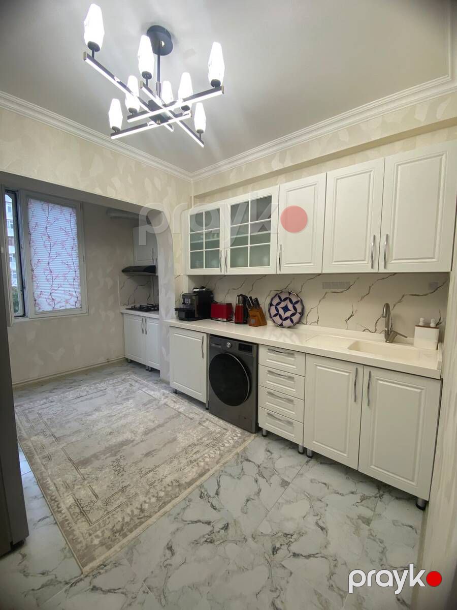 Satılır 2 otaqlı köhnə tikili 65 m² — Mənzil, Bakı (9)
