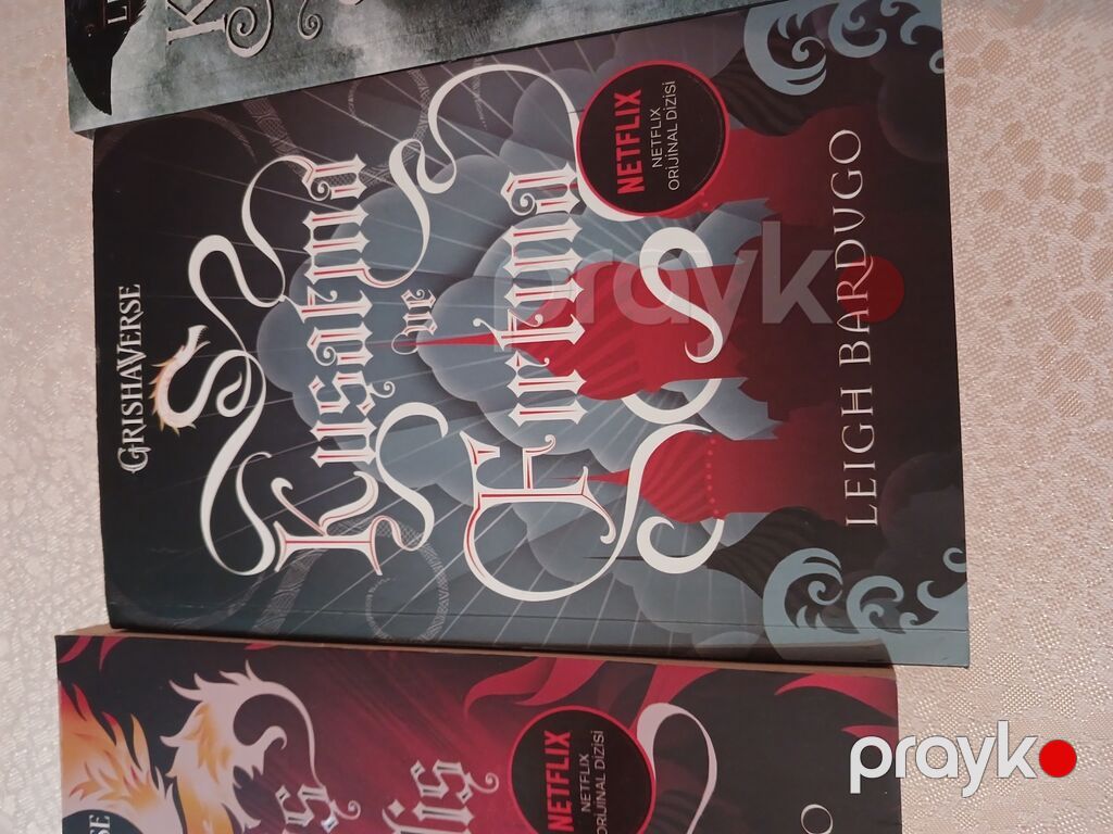 Leigh Bardugo – Grishaverse kitabları (Türkcə nəşrlər) Paketdə olan — Kitablar, Bakı (4)