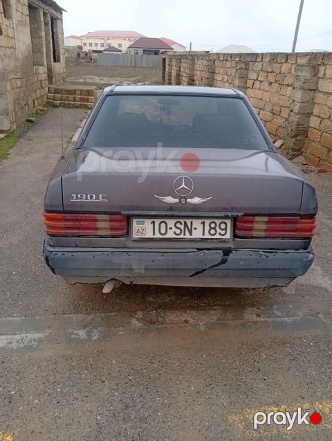 Mercedes-Benz 190E sedan - Kuzov: 4 qapılı sedan, tünd boz rəng — Sumqayıt