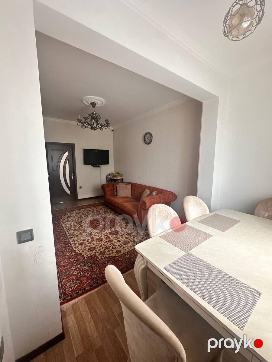 Satılır 2 otaqlı köhnə tikili 55 m² — Mənzil, Bakı (2)