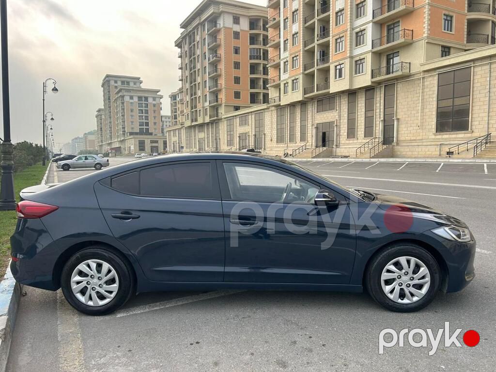 Hyundai Avante, 1.6 L, 2015 il, 120 000 km — Avtomobillər, Bakı (4)