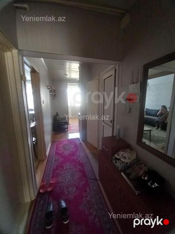Satılır 2 otaqlı Bina evi menzil (Köhnə tikili), 58.7 m², 10-cu mikrorayon — Mənzil, Sumqayıt (10)