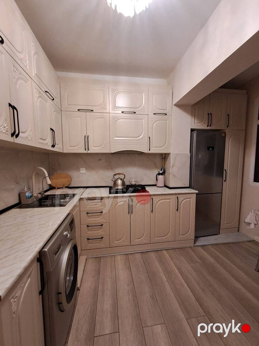 Satılır 2 otaqlı köhnə tikili 65 m² — Mənzil, Bakı (12)
