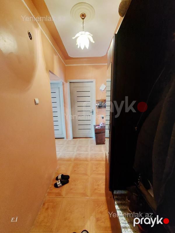 Satılır 3 otaqlı Bina evi menzil (Köhnə tikili), 72 m², 13-cü mikrorayon — Mənzil, Sumqayıt (4)