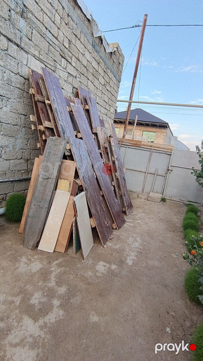 Qara qat taxtalar — Təmir və inşaat, Bakı (2)