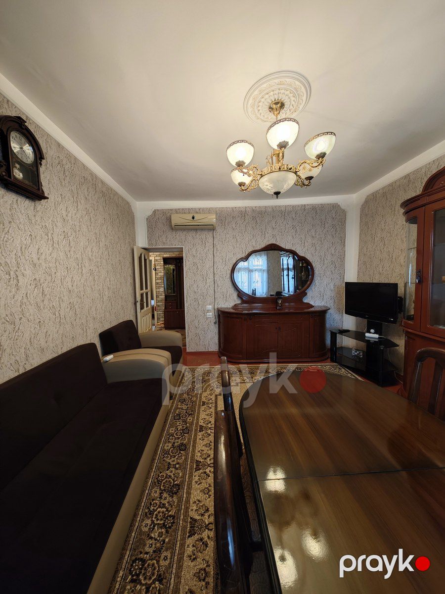 Satılır 2 otaqlı köhnə tikili 60 m² — Mənzil, Bakı (3)