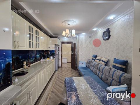 Satılır 5 otaqlı Bina evi menzil (Köhnə tikili), 110 m², 10-cu mikrorayon — Sumqayıt