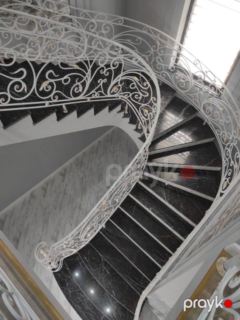 Mərmər, Qranit — Bakı