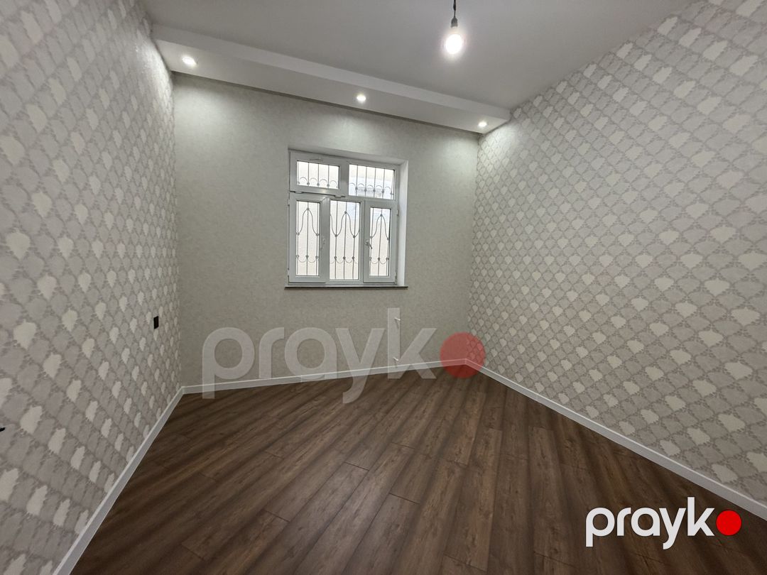 Satılır 4 otaqlı həyət evi/bağ evi 200 m² — Ev, villa, Bakı (9)