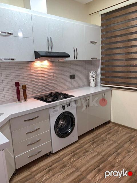 Satılır 1 otaqlı yeni tikili 50 m² — Bakı