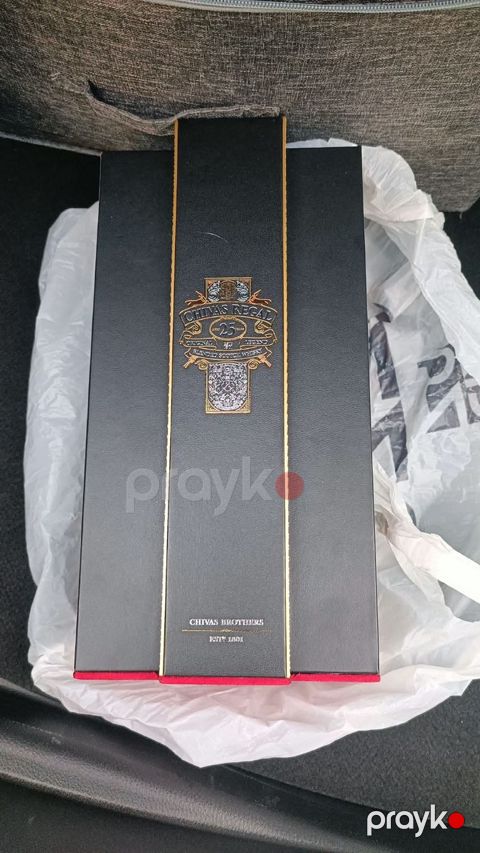 Viski Chivas Regal 25 — Bakı