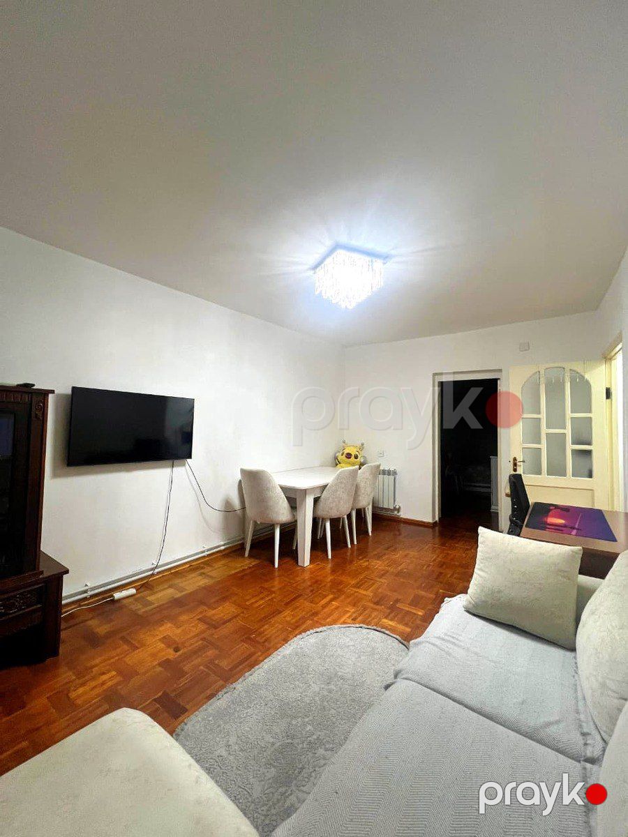Satılır 2 otaqlı köhnə tikili 65.5 m² — Mənzil, Bakı (3)