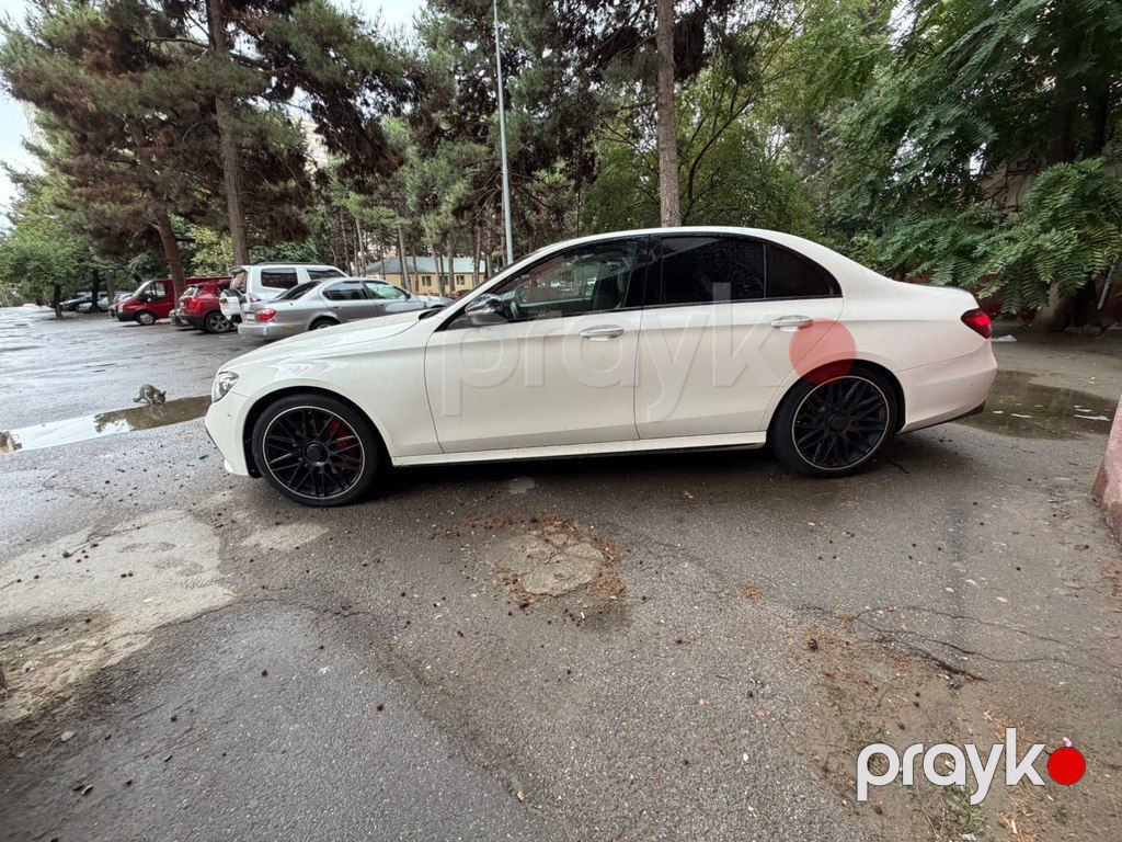 Mercedes E 300, 2.0 L, 2017 il, 185 000 km — Avtomobillər, Bakı (3)