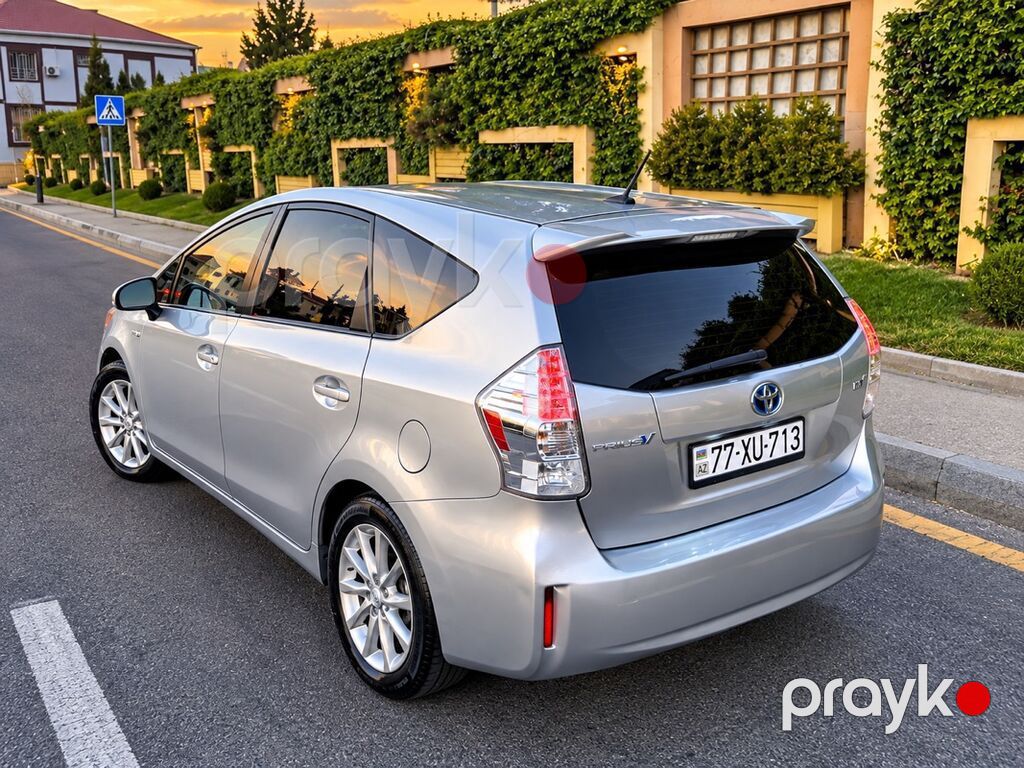 Toyota Prius: 1.8 l 2012 il Universal — Avtomobillər, Bakı (5)