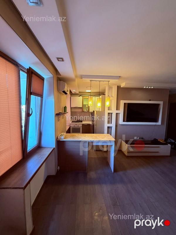 Satılır 2 otaqlı Bina evi menzil (Köhnə tikili), 55 m², Yasamal rayonu — Mənzil, Bakı (11)