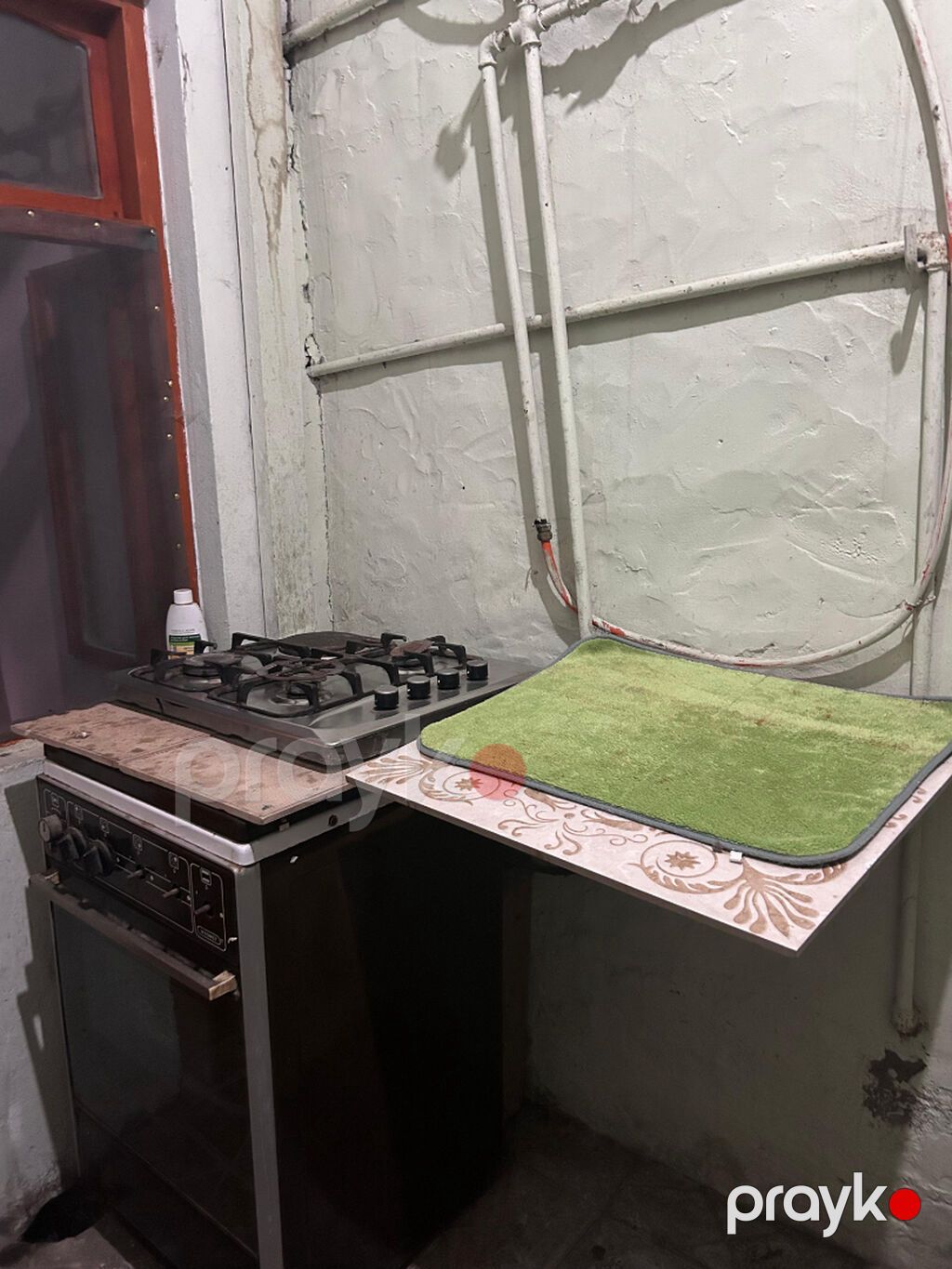 Elani sonacan oxuyin 8 noyabr metrosuna yaxin 2 otaq heyet evi kiraye — Mənzil, Bakı (9)