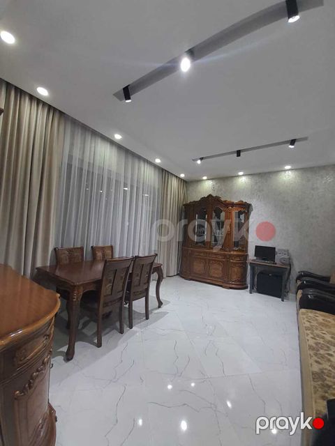 Satılır 4 otaqlı həyət evi/bağ evi 135 m² — Bakı