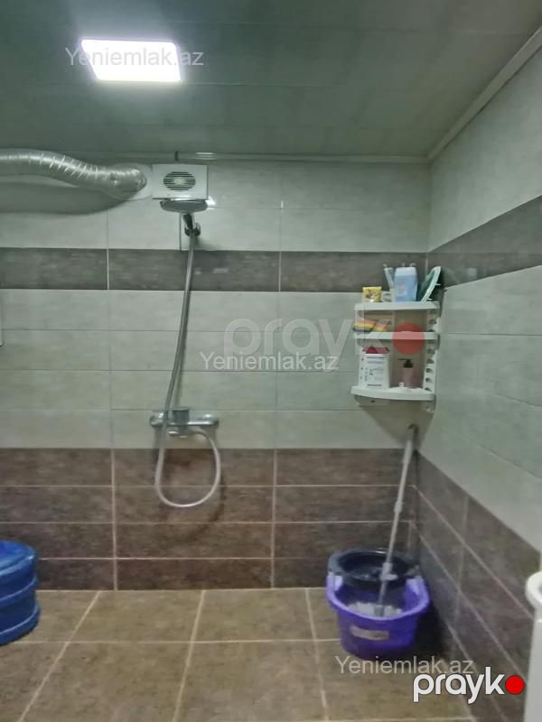 Satılır 2 otaqlı Bina evi menzil (Köhnə tikili), 50 m², 3-cü mikrorayon — Mənzil, Sumqayıt (9)