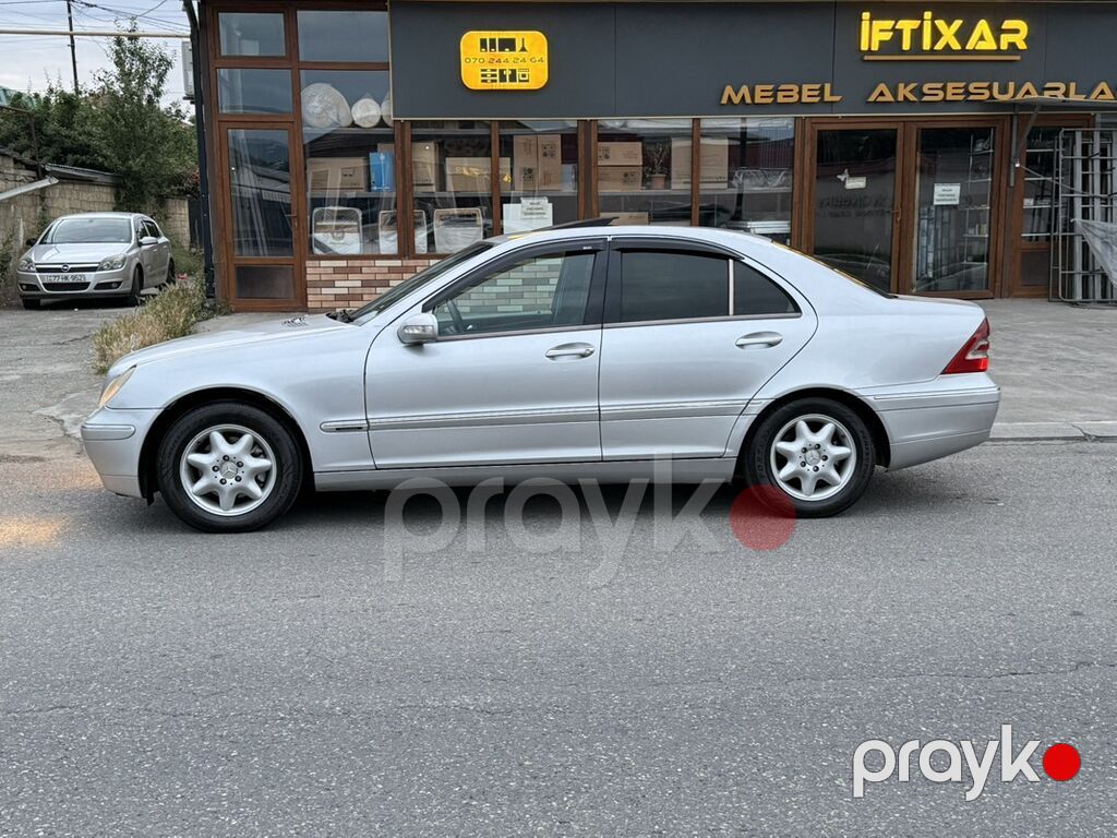 Mercedes-Benz C 200: 2 l Sedan — Avtomobillər, Quba (3)