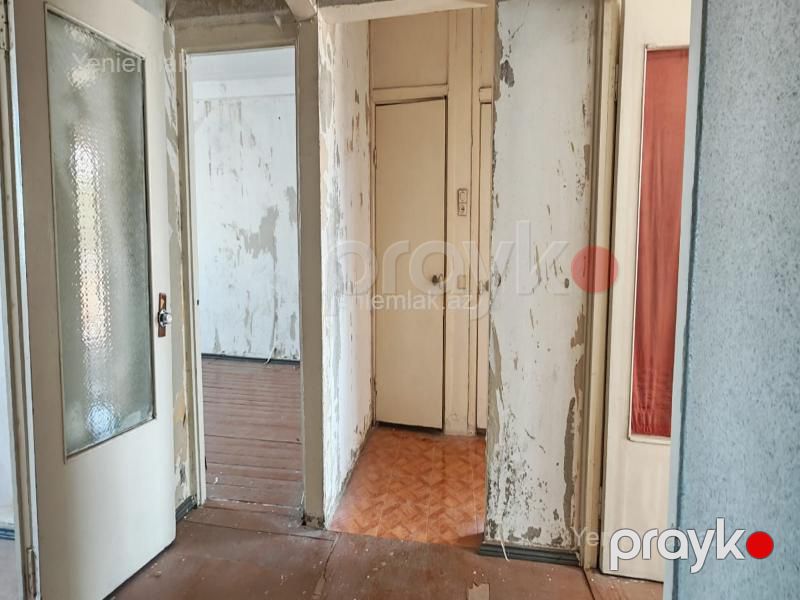 Satılır 3 otaqlı Bina evi menzil (Köhnə tikili), 85 m², Nizami rayonu — Mənzil, Bakı (11)