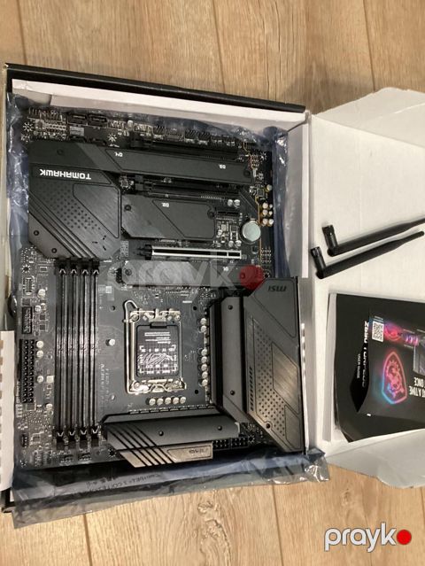 MSI MAG Z690 Tomahawk WiFi DDR5 – 350 AZN Top konfigurasuya Yeni — Bakı