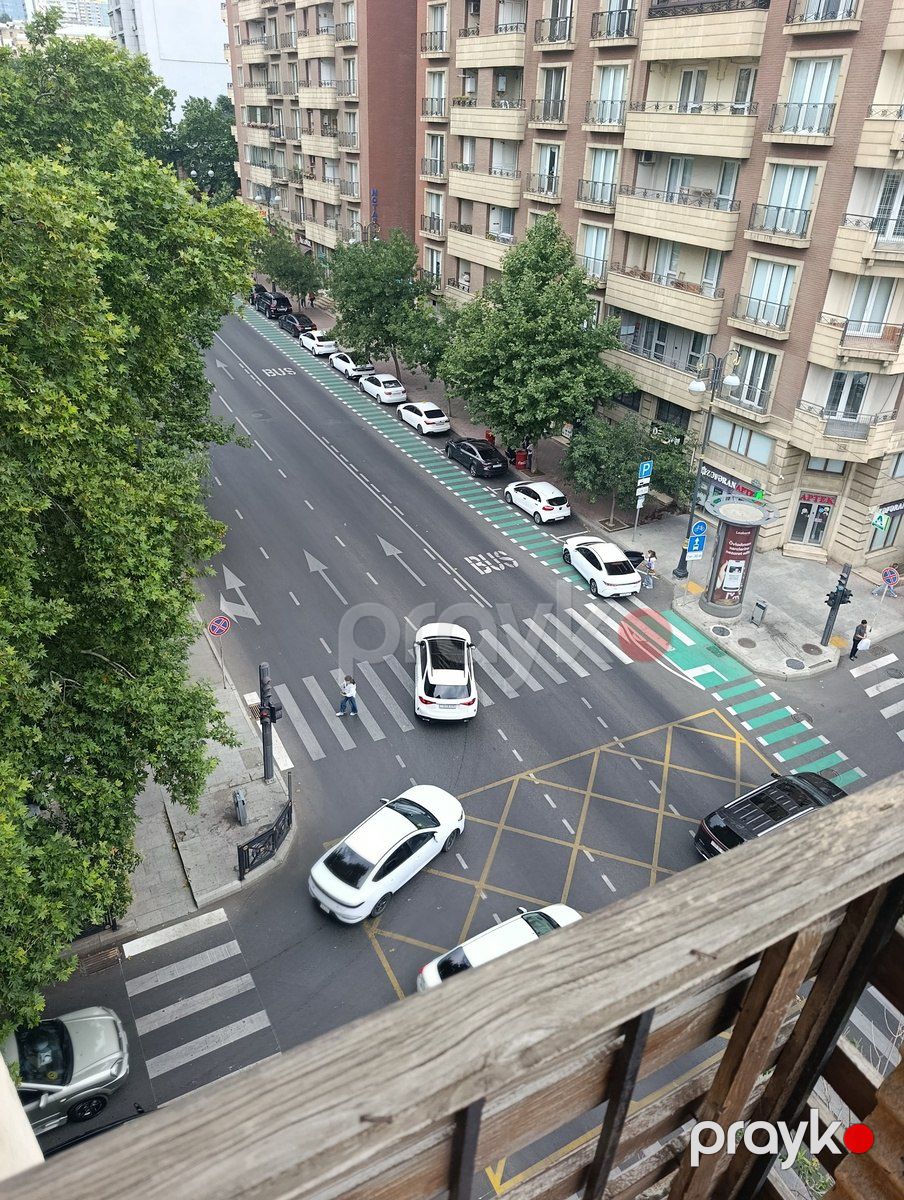 Satılır 3 otaqlı köhnə tikili 75 m² — Mənzil, Bakı (10)