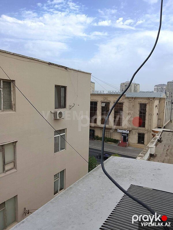 Yasamal rayonunda 1 otaqlı Köhnə tikili Satılır, 32 m² — Mənzil, Bakı (2)