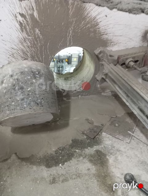 Beton deşmə və kəsmə xidməti - Diamant karotla beton, dəmir-beton — Digah