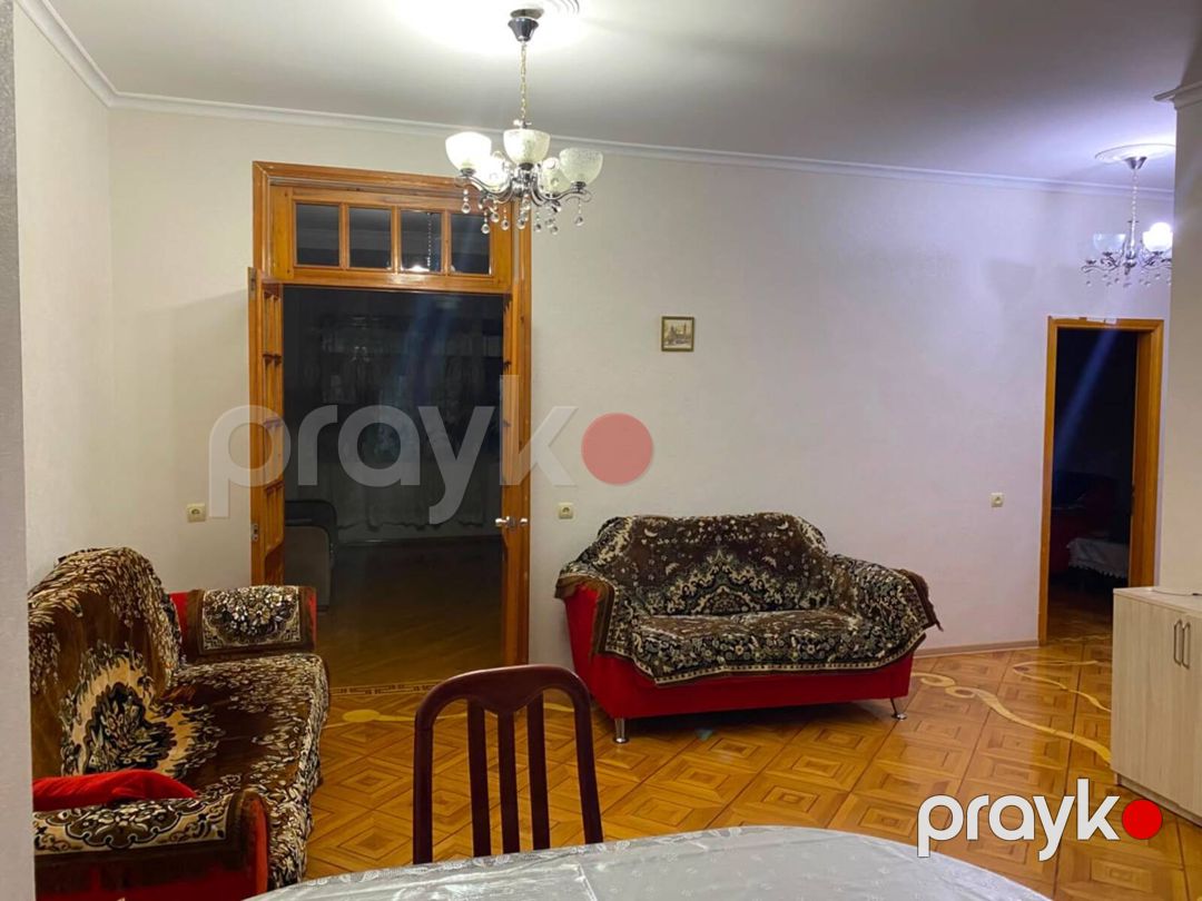 İcarəyə verilir 5 otaqlı köhnə tikili 135 m² — Mənzil, Bakı (9)