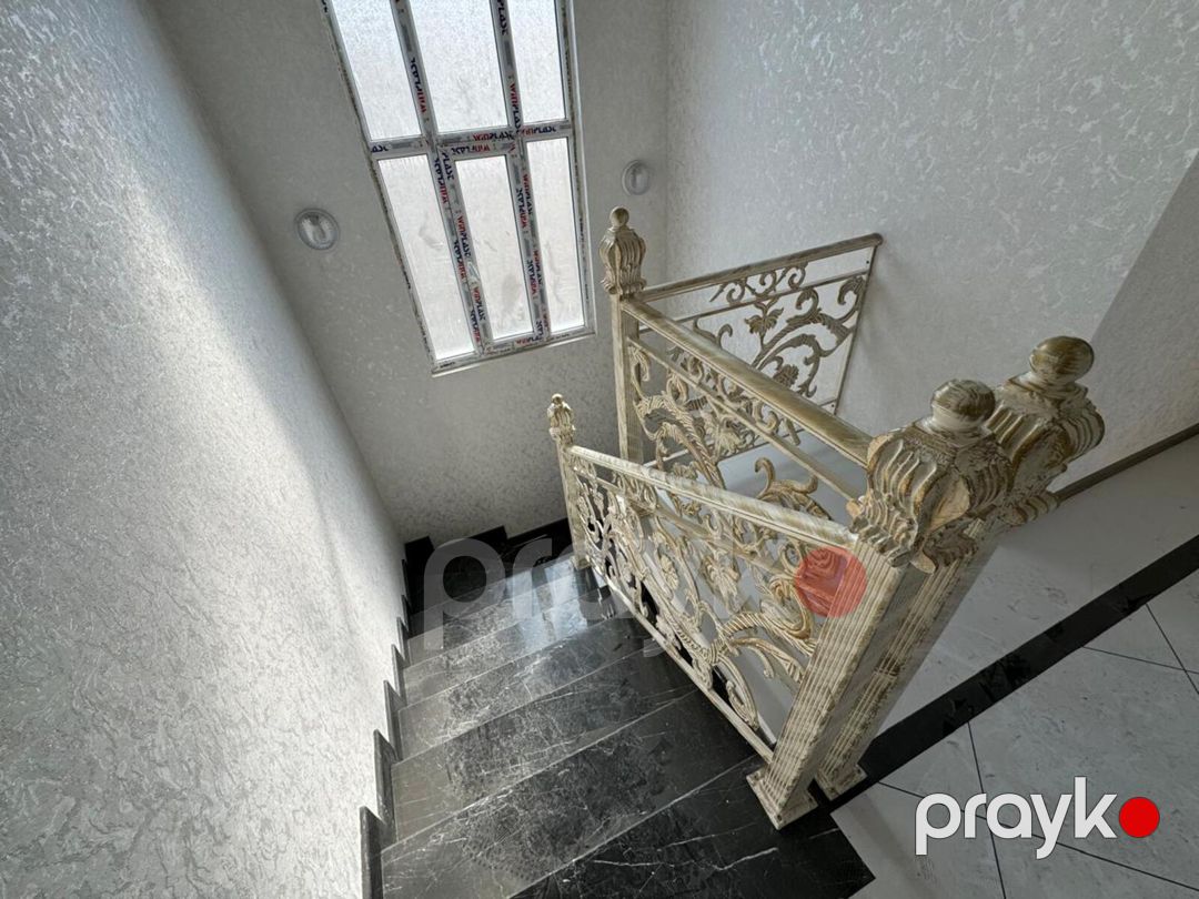 Satılır 5 otaqlı həyət evi/bağ evi 200 m² — Ev, villa, Bakı (3)
