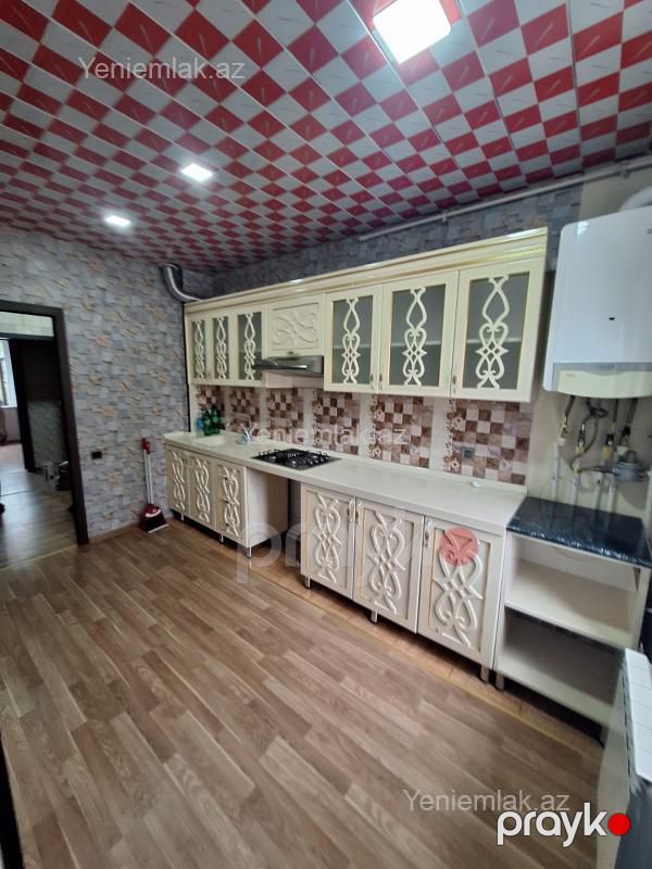 Satılır 3 otaqlı Bina evi menzil (Köhnə tikili), 74 m², 10-cu mikrorayon — Mənzil, Sumqayıt (8)