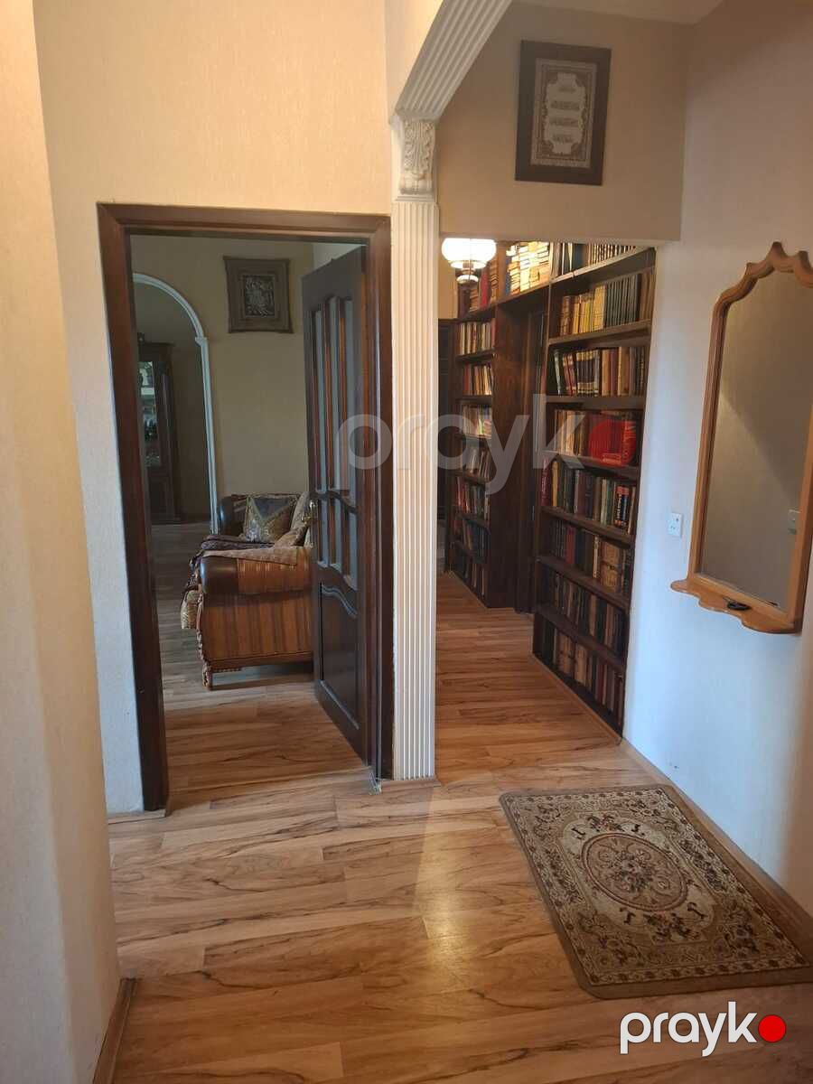 Satılır 5 otaqlı köhnə tikili 120 m² — Mənzil, Bakı (4)