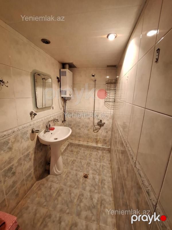 Satılır 2 otaqlı Bina evi menzil (Köhnə tikili), 60 m², Xətai rayonu — Mənzil, Bakı (12)