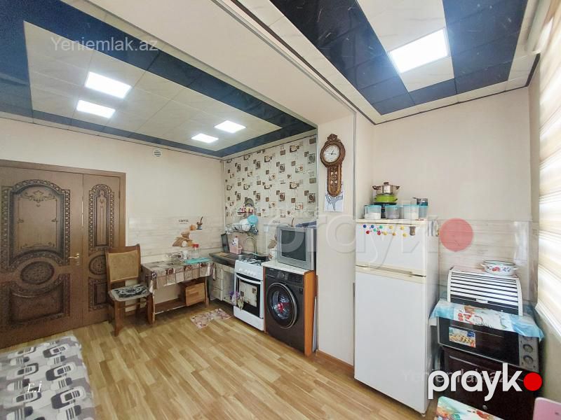 Satılır 3 otaqlı Bina evi menzil (Köhnə tikili), 72 m², 13-cü mikrorayon — Mənzil, Sumqayıt (2)