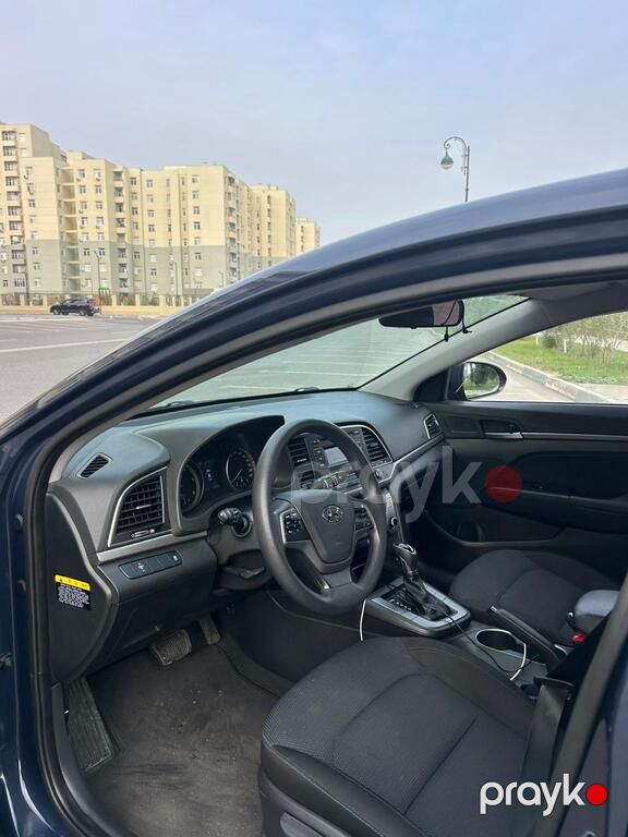 Hyundai Avante, 1.6 L, 2015 il, 120 000 km — Avtomobillər, Bakı (5)