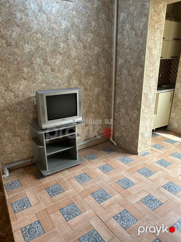 Satılır 2 otaqlı Bina evi menzil (Köhnə tikili), 57 m², Suraxanı rayonu — Mənzil, Bakı (5)