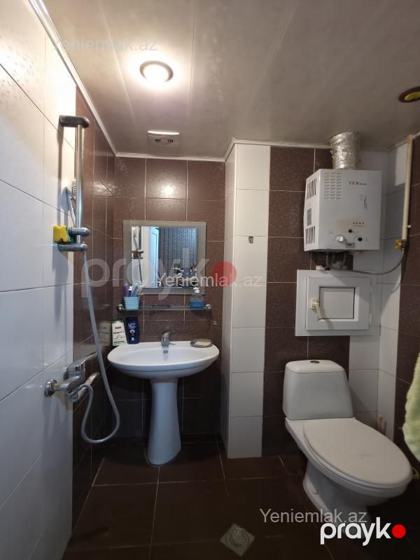 Satılır 2 otaqlı Bina evi menzil (Köhnə tikili), 42 m², Sabunçu rayonu — Mənzil, Bakı (7)