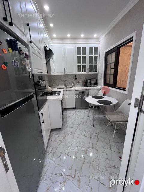 Satılır 2 otaqlı Bina evi menzil (Yeni tikili), 74 m², 1-ci mikrorayon — Sumqayıt