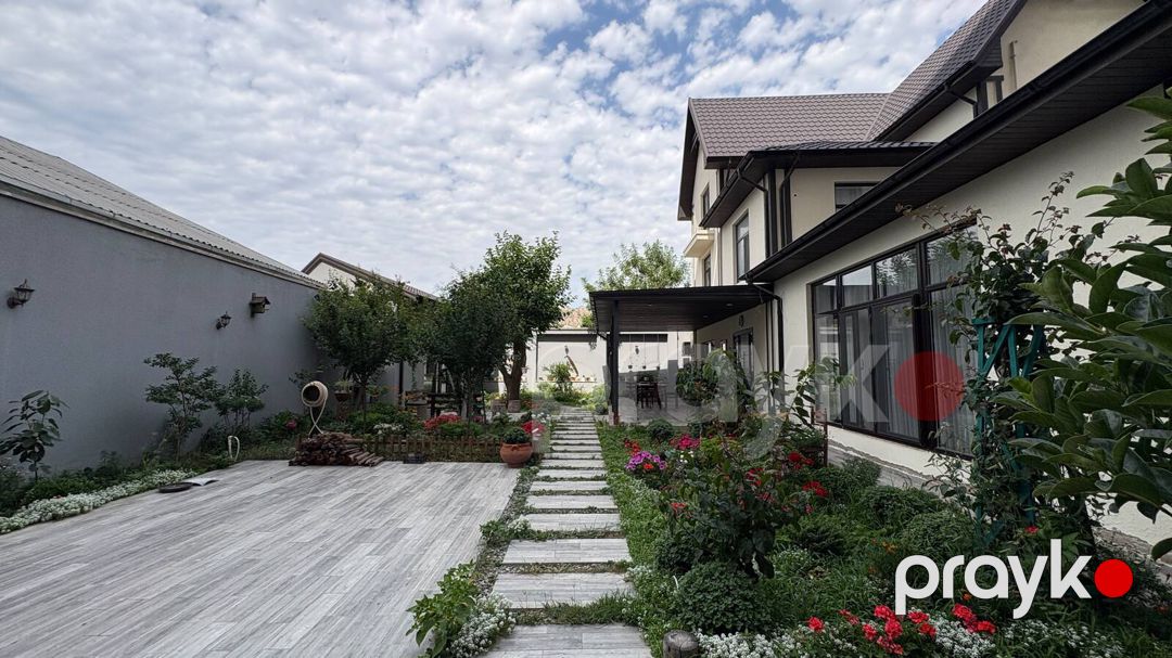 Satılır 6 otaqlı həyət evi/bağ evi 370 m² — Ev, villa, Bakı (2)
