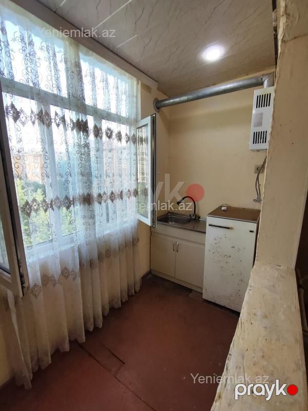 Satılır 2 otaqlı Bina evi menzil (Köhnə tikili), 40 m², Binəqədi rayonu — Mənzil, Bakı (6)