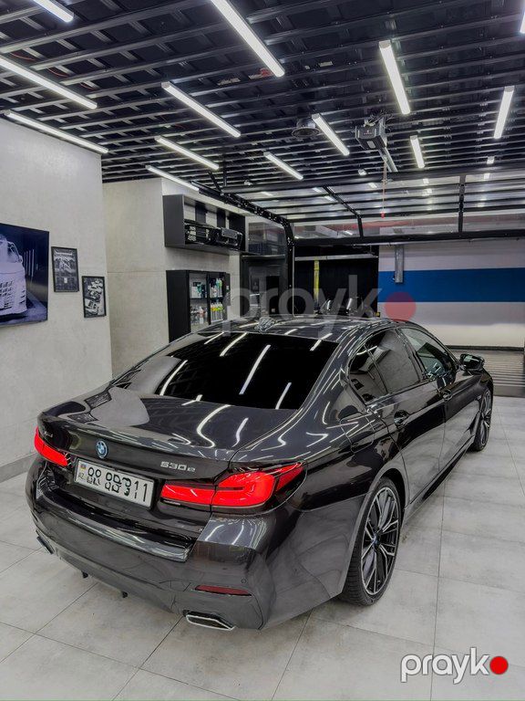 BMW 530e, 2.0 L, 12 kWh, 2022 il, 33 000 km — Avtomobillər, Bakı (4)