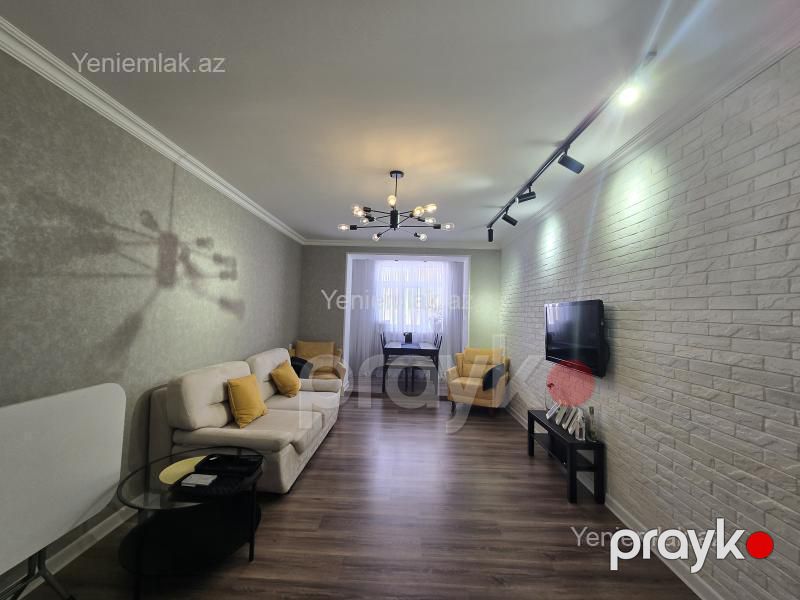 Satılır 3 otaqlı Bina evi menzil (Köhnə tikili), 78 m², 9-cu mikrorayon — Mənzil, Sumqayıt (2)